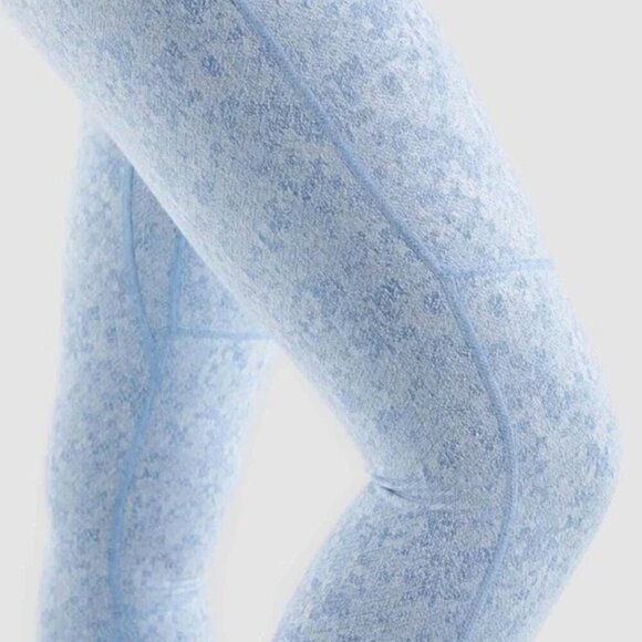 Gymshark Women's Fleur Blue Texture Knit Leggings Size M - Picture 3 of 8
